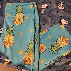 Feed Me Fight Me Capri leggings